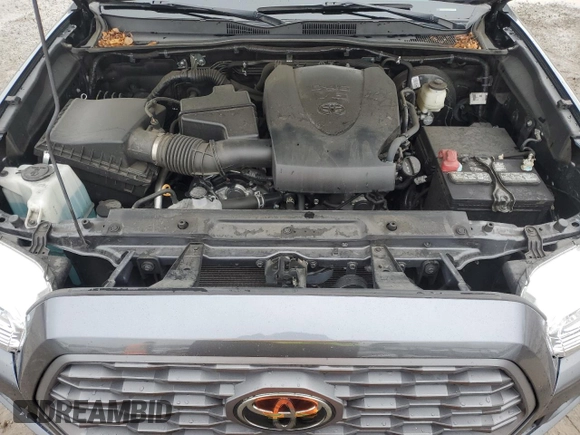2021 Toyota Tacoma 4WD SR5 with VIN 3TMDZ5BN9MM110528, listed as a Copart auction lot 49298555 with 29,929 mi miles and Salvage Title. Bid and sale history available at carsss.com. Image 11.