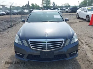 2011 Mercedes-Benz E 550 Luxury with VIN WDDHF9AB9BA442980, listed as a IAAI auction lot 42439893 with 129,058 mi miles and . Bid and sale history available at DreamBid. Image 12.