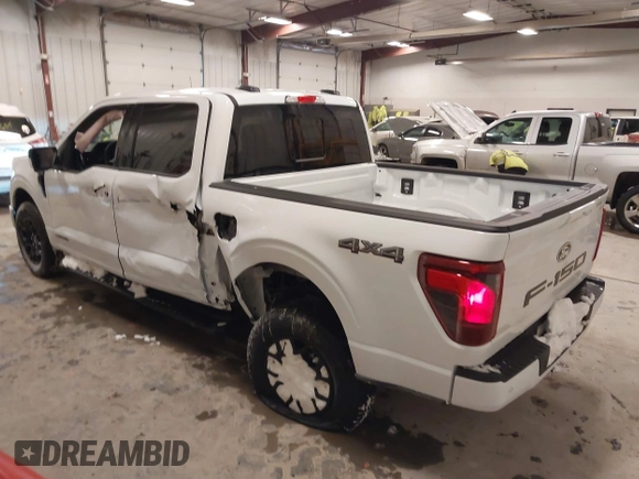 2024 Ford F-150 XLT with VIN 1FTFW3LDXRFB77996, listed as a IAAI auction lot 41611289 with 4,025 mi miles. Bid and sale history available at carsss.com. Image 3.