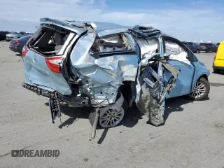 2015 Toyota Sienna XLE с VIN 5TDYK3DC8FS557294, выставлен на аукционе Copart как лот 57247845 с пробегом Не указан миль и Списание • Salvage title. История ставок и продаж доступна на DreamBid. Изображение 3.
