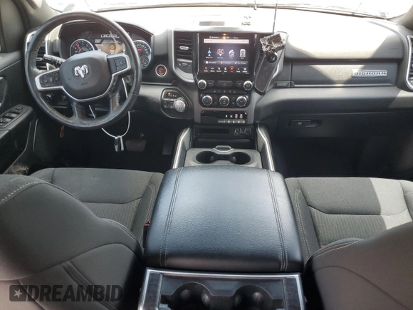 2020 Ram 1500 Big Horn с VIN 1C6SRFFT0LN303894, выставлен на аукционе Copart как лот 60284495 с пробегом 135 115 миль миль и Чистый • Clean title. История ставок и продаж доступна на DreamBid. Изображение 8.
