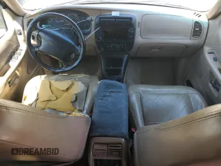 2000 Ford Explorer XLT z VIN 1FMZU63E0YZC04466, wystawiony jako Copart lot #55075205 z przebiegiem 195 071 mil mil oraz Szkoda całkowita • Salvage title. Historia ofert i sprzedaży dostępna na DreamBid. Obrazek 8.