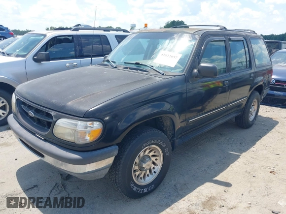 1998 Ford Explorer XL z VIN 1FMZU34X4WUC94388, wystawiony jako IAAI lot #42822057 z przebiegiem 232 117 mil mil oraz . Historia ofert i sprzedaży dostępna na DreamBid. Obrazek 2.