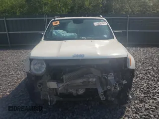 2020 Jeep Renegade Sport with VIN ZACNJBAB8LPL72924, listed as a Copart auction lot 59729075 with 153,257 mi miles and Salvage title. Bid and sale history available at DreamBid. Image 5.
