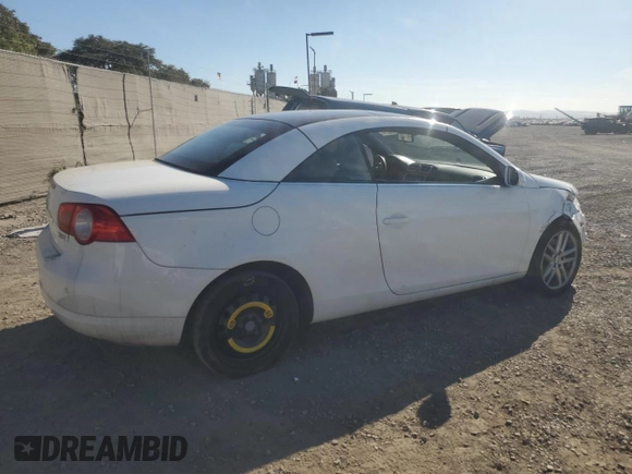2008 Volkswagen Eos Lux z VIN WVWFA71F18V029623, wystawiony jako Copart lot #81726274 z przebiegiem 163 794 mil mil oraz Szkoda całkowita • Salvage title. Historia ofert i sprzedaży dostępna na DreamBid. Obrazek 3.