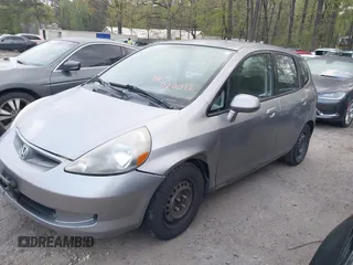 2008 Honda Fit with VIN JHMGD38448S020312, listed as a IAAI auction lot 41960644 with 277,768 mi miles. Bid and sale history available at carsss.com. Image 2.