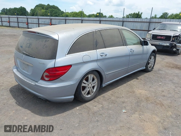 2008 Mercedes-Benz R 3.5L with VIN 4JGCB65E88A073455, listed as a IAAI auction lot 42651064 with 128,689 mi miles and . Bid and sale history available at DreamBid. Image 4.