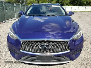 2018 Infiniti QX30 ESSENTIAL with VIN SJKCH5CP9JA045152, listed as a Copart auction lot 60647204 with 44,079 mi miles and Non Repairable. Bid and sale history available at carsss.com. Image 5.