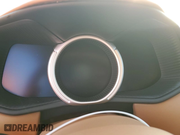 2019 Aston Martin DB11 z VIN SCFRMFCW9KGM05896, wystawiony jako Copart lot #78158154 z przebiegiem Nie podano mil oraz Nie do naprawy. Historia ofert i sprzedaży dostępna na DreamBid. Obrazek 9.