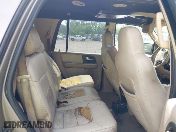 2003 Ford Expedition Special Service z VIN 1FMRU15W83LB44750, wystawiony jako IAAI lot #42350428 z przebiegiem 377 861 mil mil oraz . Historia ofert i sprzedaży dostępna na DreamBid. Obrazek 8.