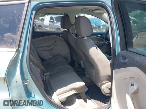 2013 Ford Escape SE z VIN 1FMCU0GX0DUA90717, wystawiony jako IAAI lot #42558297 z przebiegiem 122 785 mil mil oraz . Historia ofert i sprzedaży dostępna na DreamBid. Obrazek 8.