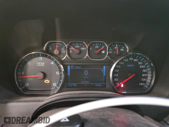 2019 Chevrolet Suburban LT z VIN 1GNSKHKC2KR408272, wystawiony jako Copart lot #59981035 z przebiegiem 447 641 mil mil oraz Czysty tytuł • Clean title. Historia ofert i sprzedaży dostępna na DreamBid. Obrazek 9.