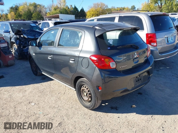 2014 Mitsubishi Mirage DE z VIN ML32A3HJ5EH018428, wystawiony jako IAAI lot #40841804 z przebiegiem 220 950 mil mil oraz . Historia ofert i sprzedaży dostępna na DreamBid. Obrazek 3.