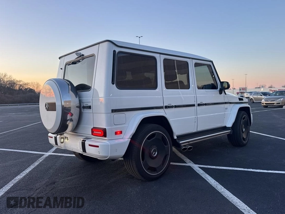 2015 Mercedes-Benz G 550 z VIN WDCYC3HF2FX230962, wystawiony jako Copart lot #85326024 z przebiegiem 95 169 mil mil oraz Czysty tytuł • Clean title. Historia ofert i sprzedaży dostępna na DreamBid. Obrazek 4.