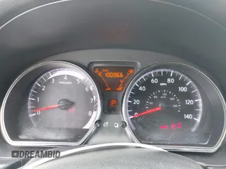 2014 Nissan Note SV z VIN 3N1CE2CP3EL394433, wystawiony jako IAAI lot #42421291 z przebiegiem 100 966 mil mil oraz . Historia ofert i sprzedaży dostępna na DreamBid. Obrazek 7.