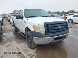 2011 Ford F-150 XL with VIN 1FTFX1EFXBFA48176, listed as a IAAI auction lot 41426255 with 336,752 mi miles. Bid and sale history available at carsss.com. Image 1.
