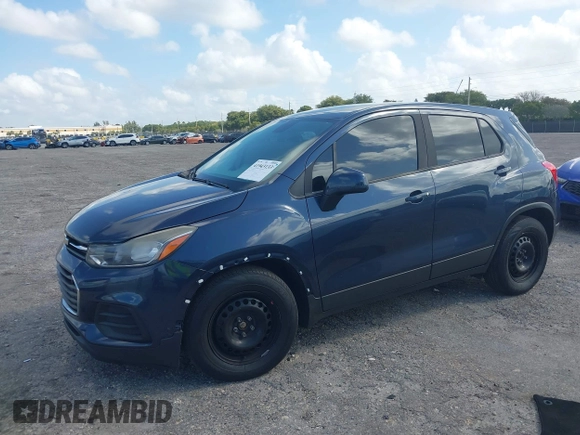 2018 Chevrolet Trax LS with VIN 3GNCJKSB4JL377396, listed as a IAAI auction lot 41943133 with 185,449 mi miles. Bid and sale history available at carsss.com. Image 17.