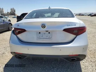 2019 Alfa Romeo Giulia Ti Sport with VIN ZARFAMBN5K7605302, listed as a Copart auction lot 57984495 with 31,372 mi miles and Salvage title. Bid and sale history available at DreamBid. Image 6.