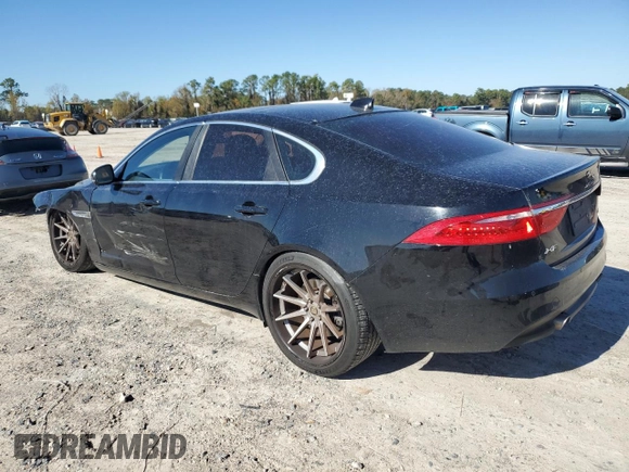 2018 Jaguar XF 25t Prestige with VIN SAJBE4FX9JCY64763, listed as a Copart auction lot 86058104 with 76,900 mi miles and Salvage Title. Bid and sale history available at carsss.com. Image 2.