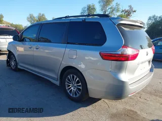 2020 Toyota Sienna XLE Auto Access Seat with VIN 5TDYZ3DC0LS049229, listed as a IAAI auction lot 41635807 with 102,674 mi miles. Bid and sale history available at carsss.com. Image 3.