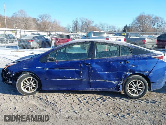2018 Toyota Prius Two with VIN JTDKBRFU4J3597557, listed as a IAAI auction lot 41628706 with 141,555 mi miles. Bid and sale history available at carsss.com. Image 14.