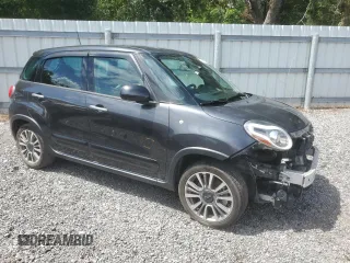 2019 FIAT 500L Trekking with VIN ZFBNFADH6KZ042314, listed as a Copart auction lot 70961294 with 0 mi miles and Salvage Title. Bid and sale history available at carsss.com. Image 4.