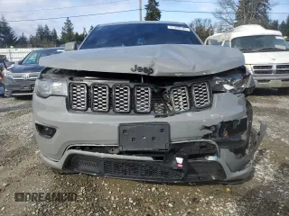 2022 Jeep Grand Cherokee Laredo X with VIN 1C4RJFAG1NC116008, listed as a Copart auction lot 51390785 with 37,213 mi miles and Salvage title. Bid and sale history available at DreamBid. Image 5.