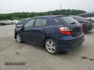 2009 Toyota Matrix S z VIN 2T1KE40E79C021413, wystawiony jako Copart lot #58497695 z przebiegiem 233 391 mil mil oraz Nie do naprawy • Non repairable. Historia ofert i sprzedaży dostępna na DreamBid. Obrazek 2.