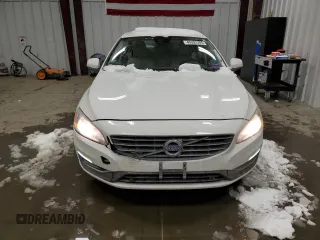 2016 Volvo S60 T5 Premier z VIN YV1612TK4G2400572, wystawiony jako Copart lot #45392205 z przebiegiem 75 812 mil mil oraz Szkoda całkowita • Salvage title. Historia ofert i sprzedaży dostępna na DreamBid. Obrazek 5.