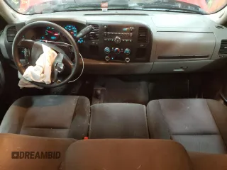 2010 Chevrolet Silverado 1500 LS with VIN 1GCSKREA0AZ160336, listed as a Copart auction lot 42542095 with 55,688 mi miles and Salvage Title. Bid and sale history available at DreamBid. Image 8.