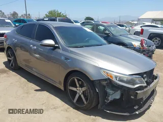 2018 Kia Optima S with VIN 5XXGT4L38JG199768, listed as a IAAI auction lot 42500287 with 140,242 mi miles and . Bid and sale history available at DreamBid. Image 1.