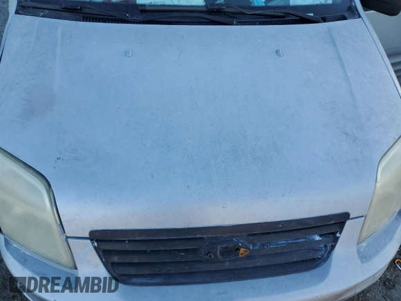 2010 Ford Transit Connect XLT с VIN NM0LS6BN3AT035244, выставлен на аукционе Copart как лот 81675084 с пробегом 148 874 миль миль и На запчасти • Non repairable. История ставок и продаж доступна на DreamBid. Изображение 12.