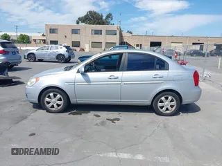 2006 Hyundai Accent GLS с VIN KMHCN46C86U023126, выставлен на аукционе IAAI как лот 42514585 с пробегом 150 008 миль миль и . История ставок и продаж доступна на DreamBid. Изображение 14.