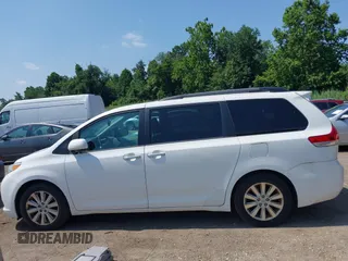 2014 Toyota Sienna Limited with VIN 5TDDK3DC3ES079590, listed as a IAAI auction lot 42694690 with 189,456 mi miles and . Bid and sale history available at DreamBid. Image 14.