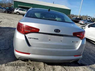 2011 Kia Optima EX with VIN KNAGN4A69B5175800, listed as a Copart auction lot 80205734 with 104,218 mi miles and Salvage Title. Bid and sale history available at carsss.com. Image 6.