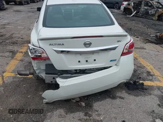 2013 Nissan Altima SV with VIN 1N4AL3AP2DC169200, listed as a IAAI auction lot 42367726 with 89,265 mi miles and . Bid and sale history available at DreamBid. Image 6.