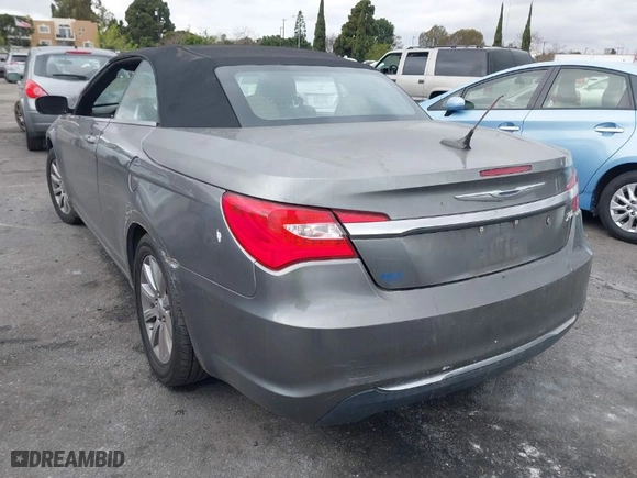 2012 Chrysler 200 Touring with VIN 1C3BCBEB9CN159875, listed as a IAAI auction lot 41523442 with NaN miles. Bid and sale history available at carsss.com. Image 3.