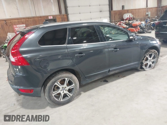 2012 Volvo XC60 3.2L with VIN YV4952DZ7C2278025, listed as a IAAI auction lot 41849438 with Not provided miles and . Bid and sale history available at DreamBid. Image 4.