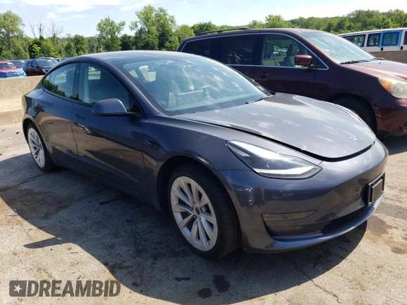 2022 Tesla Model 3 Long Range with VIN 5YJ3E1EB5NF105785, listed as a Copart auction lot 61304654 with 37,306 mi miles and Salvage Title. Bid and sale history available at DreamBid. Image 4.