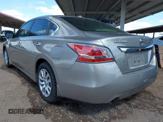 2015 Nissan Altima SL with VIN 1N4AL3AP4FC146245, listed as a IAAI auction lot 42075431 with 185,418 mi miles and . Bid and sale history available at DreamBid. Image 3.