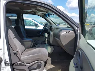 2003 Chevrolet TrailBlazer EXT LT with VIN 1GNES16S536229622, listed as a IAAI auction lot 42212434 with 302,884 mi miles and . Bid and sale history available at DreamBid. Image 5.
