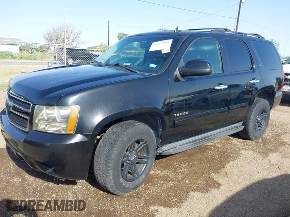 2011 Chevrolet Tahoe LT z VIN 1GNSCBE01BR160656, wystawiony jako IAAI lot #41822149 z przebiegiem 248 195 mil mil oraz . Historia ofert i sprzedaży dostępna na DreamBid. Obrazek 16.