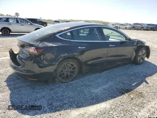 2018 Tesla Model 3 Long Range Battery with VIN 5YJ3E1EA6JF075813, listed as a Copart auction lot 52316125 with 101,460 mi miles and Salvage Title. Bid and sale history available at DreamBid. Image 3.