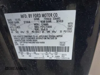 2006 Ford F-150 XLT with VIN 1FTPW14536FA61650, listed as a IAAI auction lot 42129226 with 1 mi miles. Bid and sale history available at carsss.com. Image 9.