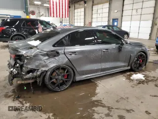 2024 Audi RS 3 z VIN WUAG4DGY0RA910988, wystawiony jako Copart lot #85819284 z przebiegiem 6825 mil mil oraz Szkody całkowita. Historia ofert i sprzedaży dostępna na DreamBid. Obrazek 3.