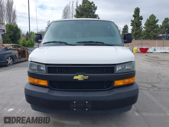 2020 Chevrolet Express Cargo с VIN 1GCWGAFP3L1272525, выставлен на аукционе IAAI как лот 41914132 с пробегом 90 857 миль миль и . История ставок и продаж доступна на DreamBid. Изображение 12.