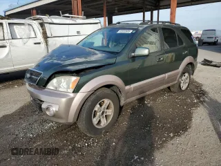 2004 Kia Sorento LX with VIN KNDJC733945229568, listed as a Copart auction lot 43332685 with 125,118 mi miles and Salvage Title. Bid and sale history available at carsss.com. Image 1.