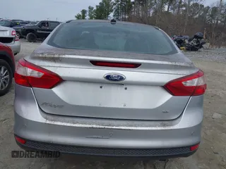 2013 Ford Focus SE with VIN 1FADP3F26DL338245, listed as a IAAI auction lot 41529378 with 176,736 mi miles and . Bid and sale history available at DreamBid. Image 6.