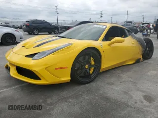2015 Ferrari 458 Italia Speciale z VIN ZFF75VFA5F0211945, wystawiony jako Copart lot #52176114 z przebiegiem Nie podano mil oraz Nie do naprawy. Historia ofert i sprzedaży dostępna na DreamBid. Obrazek 1.