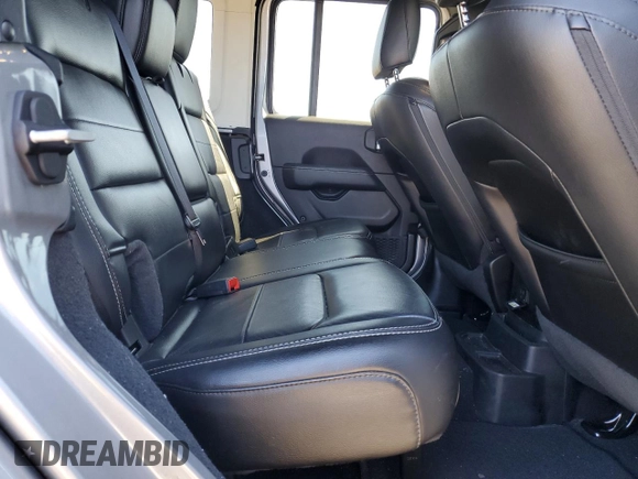 2020 Jeep Wrangler Unlimited Sahara Altitude with VIN 1C4HJXEN8LW209405, listed as a Copart auction lot 50297225 with 13,267 mi miles and Salvage title. Bid and sale history available at DreamBid. Image 11.